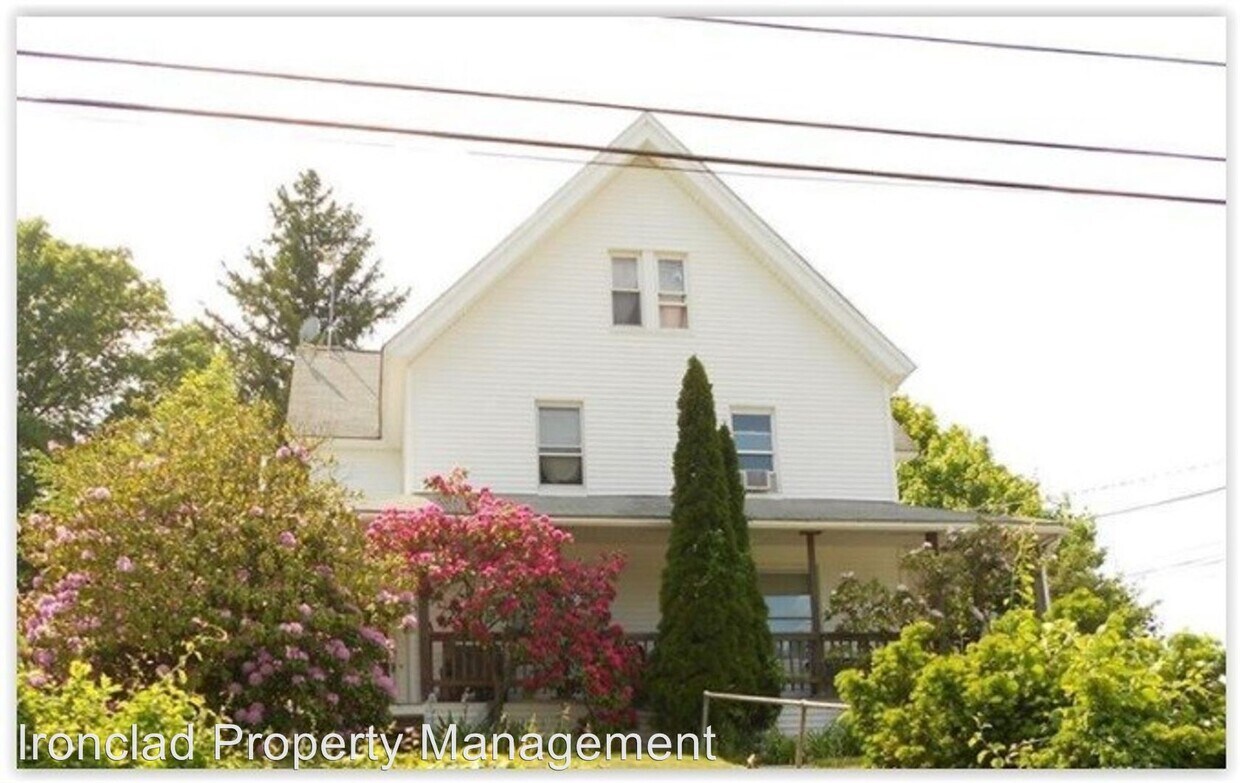 47 Gorman St, Naugatuck, CT 06770 Room for Rent in Naugatuck, CT