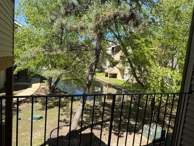 Building Photo - 200 S Waters Edge Dr