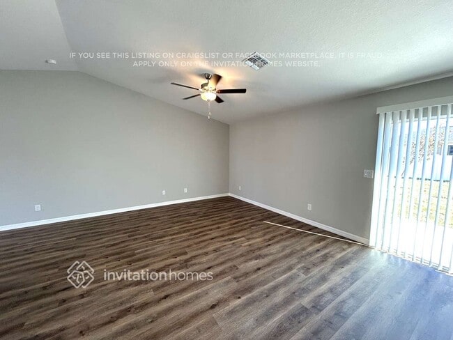 Foto del edificio - 465 NE 2nd Ave