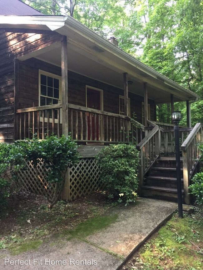 Building Photo - 3 br, 2 bath House - 45 Melody Lane