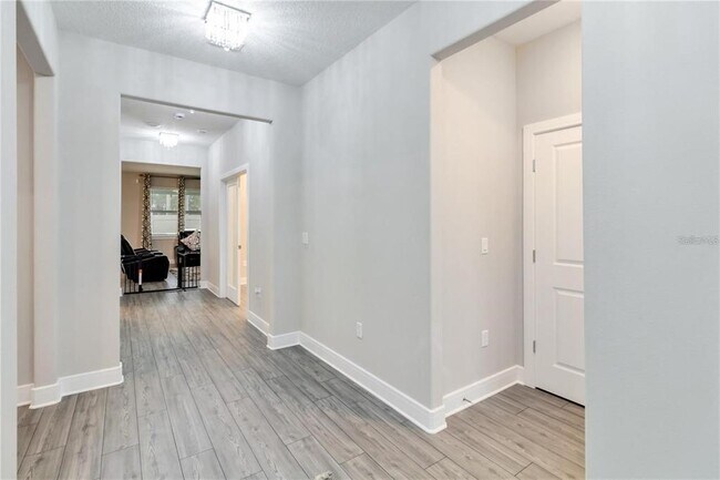 Building Photo - 4067 Meandering Bay Dr