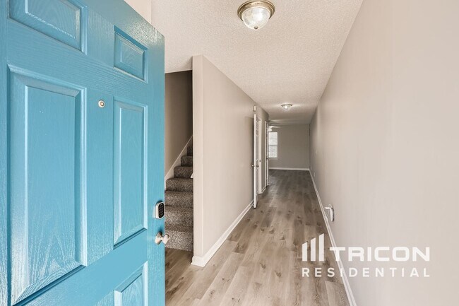 Foto del edificio - 740 Parkway Rd