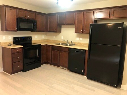 Foto principal - 319 2nd St