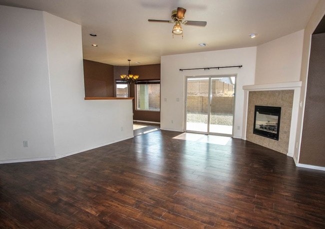 Building Photo - 2181 Touchstone Dr