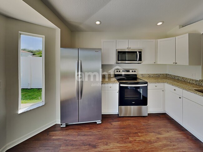 Building Photo - 12760 Evington Point Drive