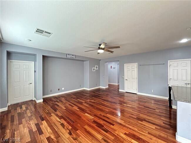 Foto del edificio - 9224 Longhorn Falls Ct