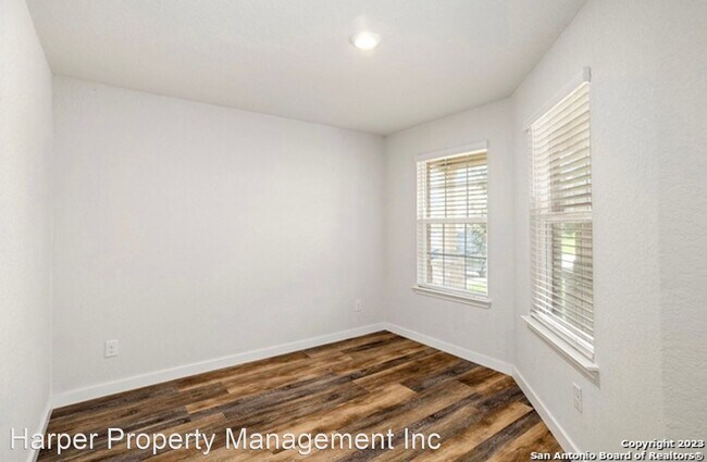 Building Photo - 4 br, 2.5 bath House - 29534 Summer Copper