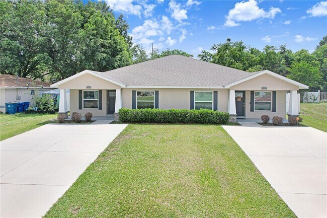 Building Photo - 349 Honey Bee Ln