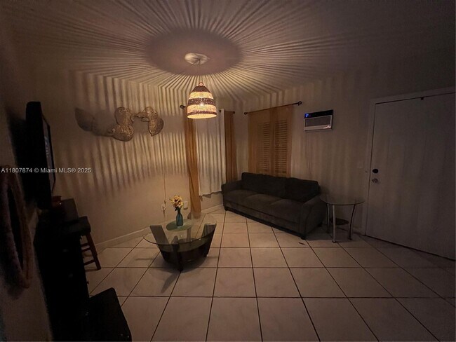Foto del edificio - 55 NW 69th St