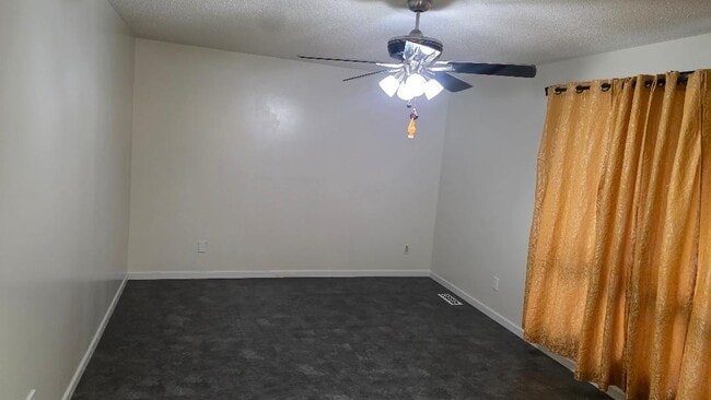 Building Photo - 6116 Blackberry Meadow Ln