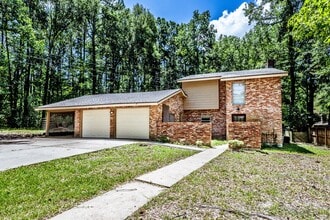Building Photo - 401 Woodmont Dr