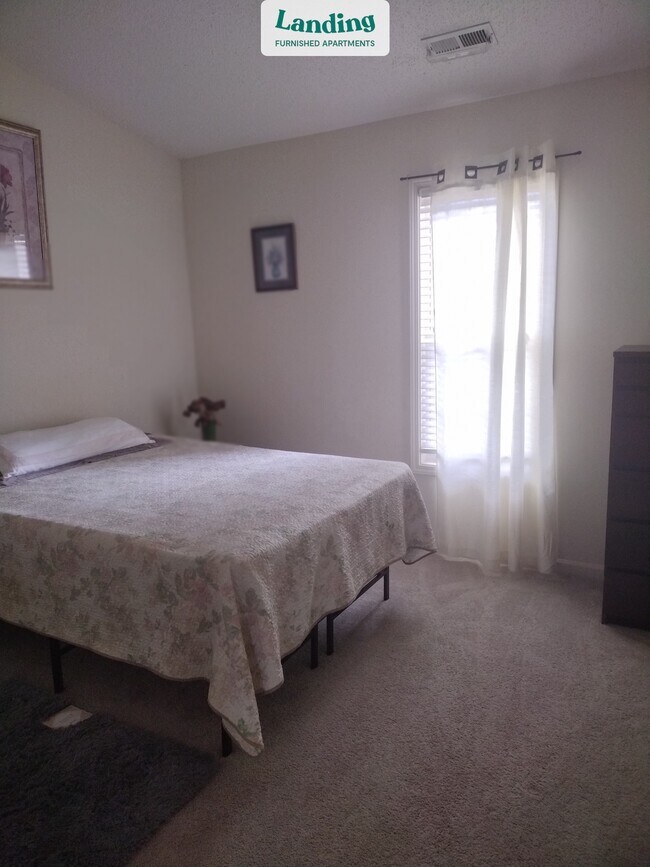 Foto del edificio - 5810 Battery Dr