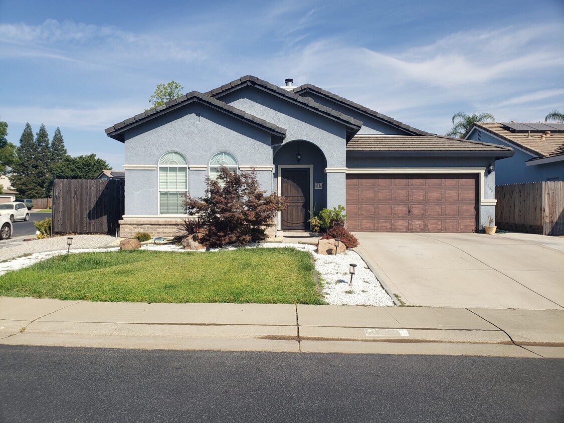 1950 Truman Ct, Rocklin, CA 95765 House Rental in Rocklin, CA