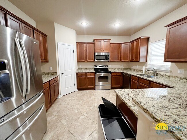 Foto del edificio - Stunning 4 Bedroom Home in Crestview!