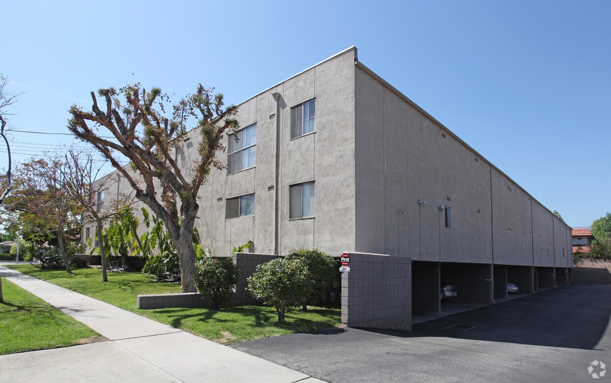 Foto del edificio - 6710 Rosemead