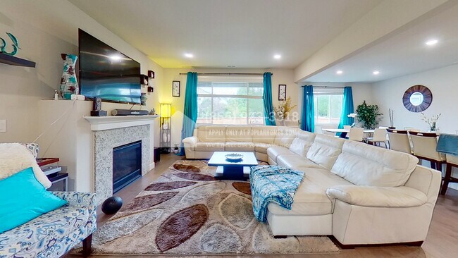 Foto del edificio - 17818 33rd Ave SE