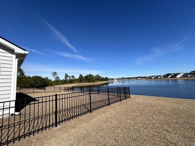 Building Photo - 748 Isle Verde Dr