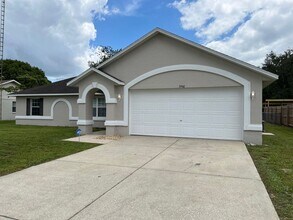Building Photo - 3940 SW 138th Pl