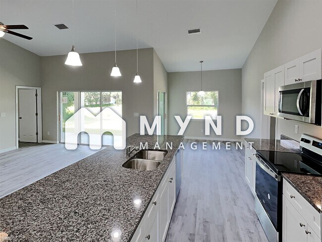 Foto del edificio - 3 br, 2 bath House - 7423 Cameo Cir