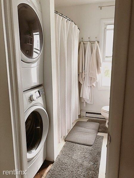 Foto del edificio - 1 br, 1 bath Apartment - 580 Sterling Road