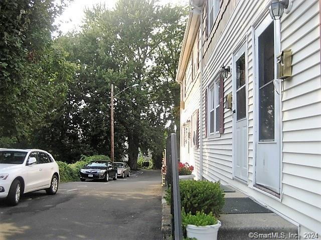 Foto del edificio - 133 Lockwood Ave