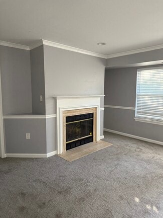 Building Photo - 9708 Lake Pointe Ct