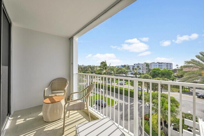 Foto del edificio - 2860 S Ocean Blvd
