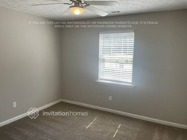 Foto del edificio - 75 Falcon Ridge Dr