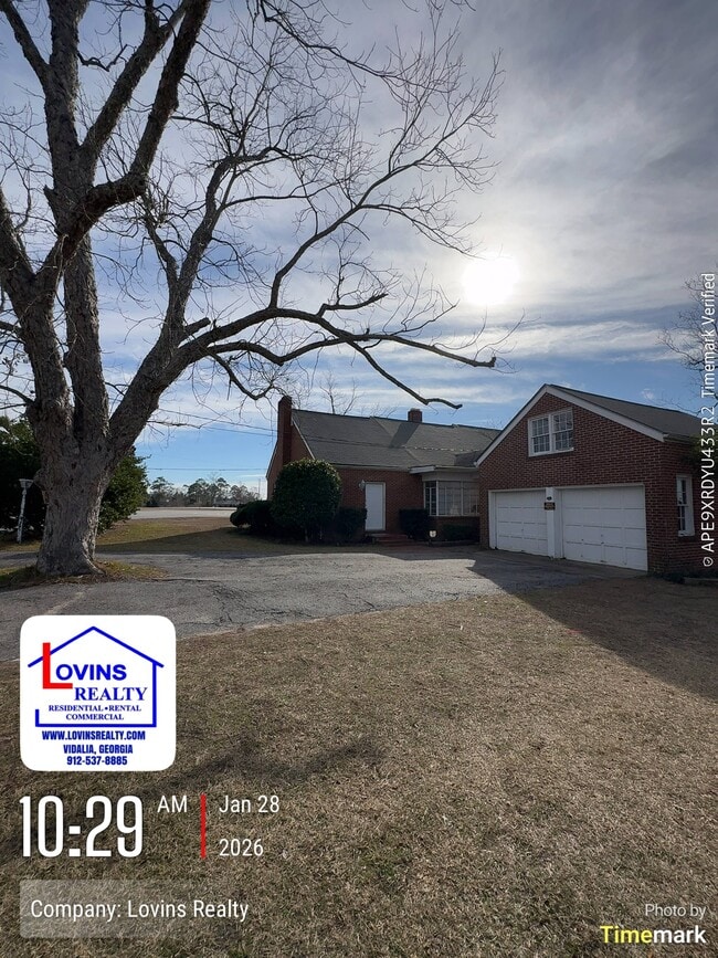 Building Photo - 201 Morningside Dr