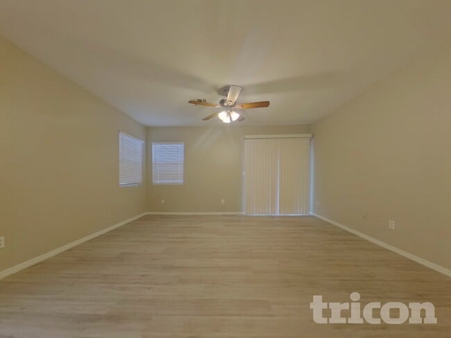 Building Photo - 1368 S 228th Dr