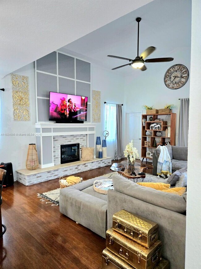 Foto del edificio - 1906 SE 23rd Ct