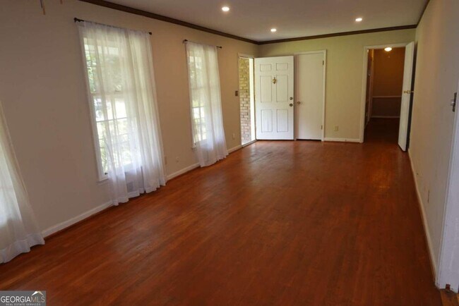 Foto del edificio - 1096 Seven Springs Cir NE