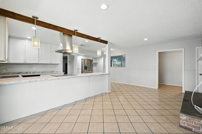 Foto del edificio - 9674 Stonehaven Dr