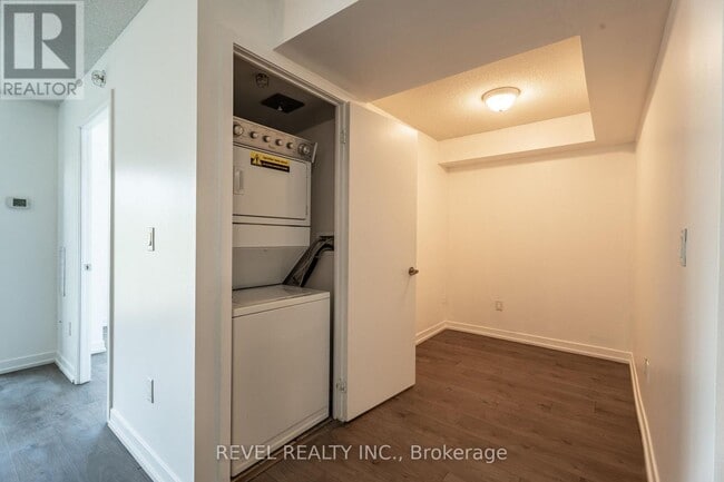 Photo du bâtiment - 1420 Dupont St
