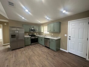 Building Photo - 1224 Orange St