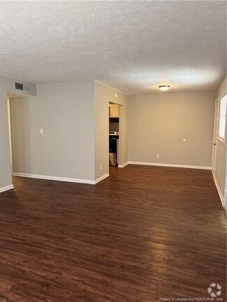 Building Photo - 3210 Tallywood Dr