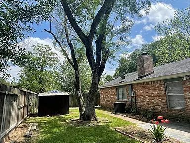 Building Photo - 7622 Bubbling Spring Ln
