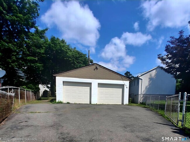Building Photo - 53 Le Clair Ct