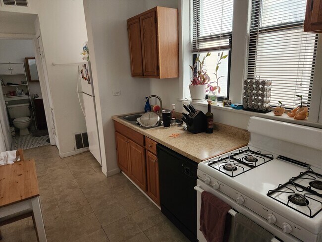 Foto del edificio - 3944 N Fremont St