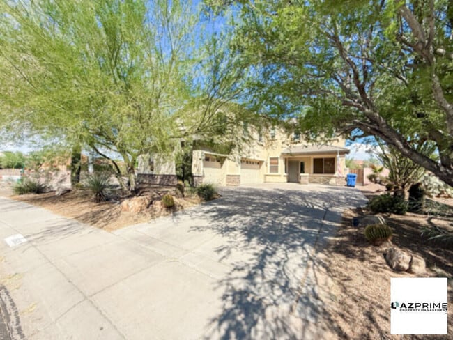 Building Photo - Escape to your Oasis in this Exquisite 5/2...