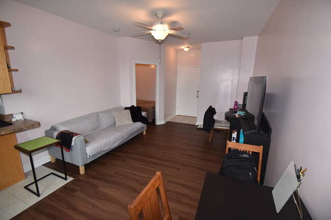 Building Photo - River Place #322-E