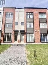 Building Photo - 917 Moses Tennisco St