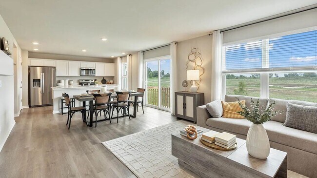 Building Photo - 5624 153rd St