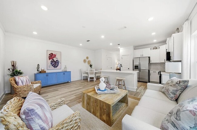 Building Photo - 105 Foxtail Wy