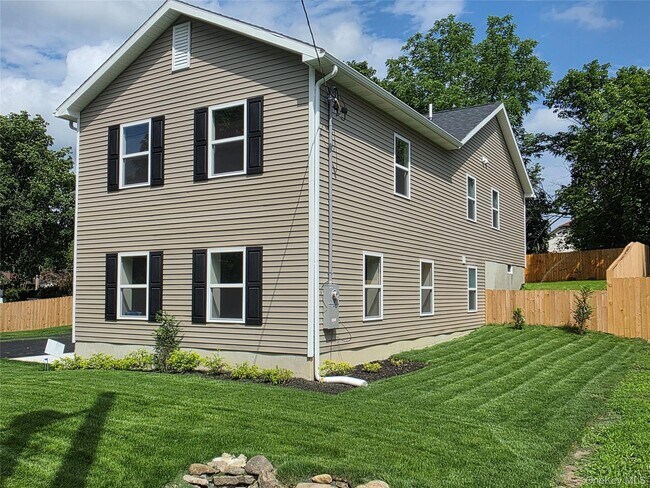 Foto del edificio - 620 Homestead Ave