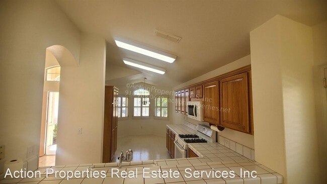 Building Photo - 2 br, 2 bath House - 7035 Lost Lake Lane