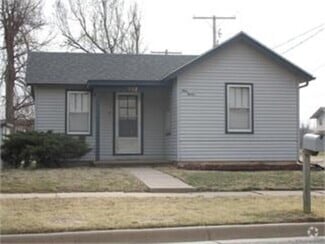 Building Photo - 912 N Pleasant St