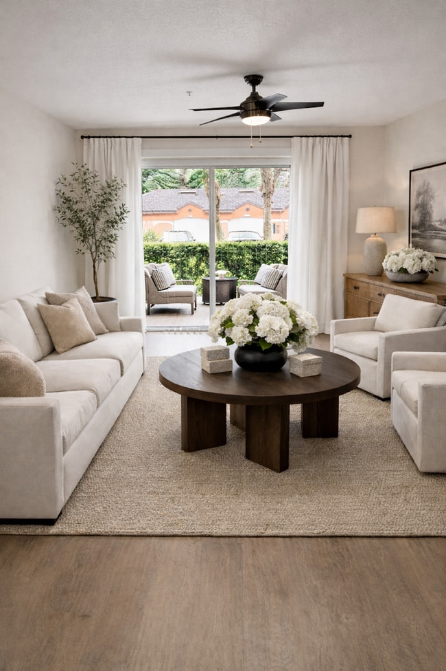 Photo - For Rent Beautiful  2/2 First Floor Condo at the Crest close to UCF and Valencia College !!!