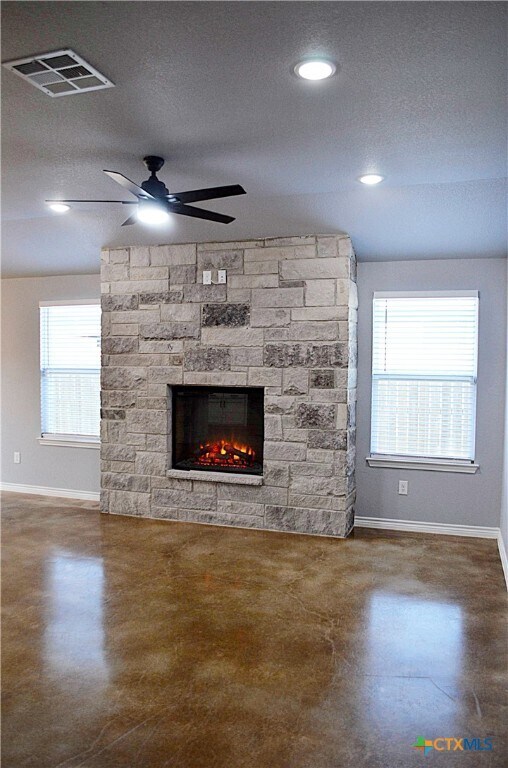 Foto del edificio - 745 Freedom Cir