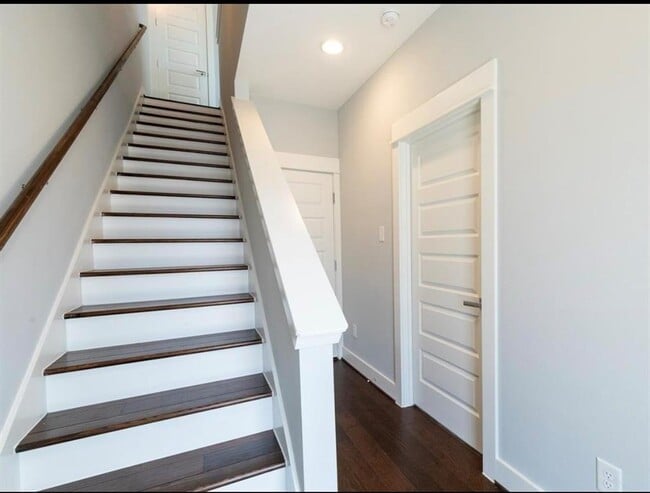 Foto del edificio - 6344 Culberson St